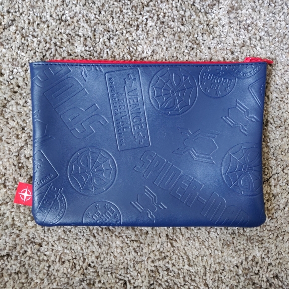 Marvel Spiderman Far from Home Blue Clutch Zippered Bag - Picture 2 of 7